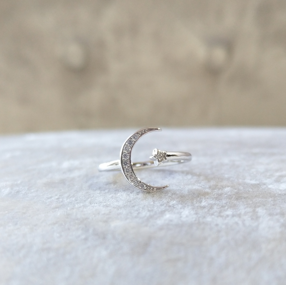💎NEW💎 925 STERLING SILVER MOON & STARS RING - Picture 7 of 9